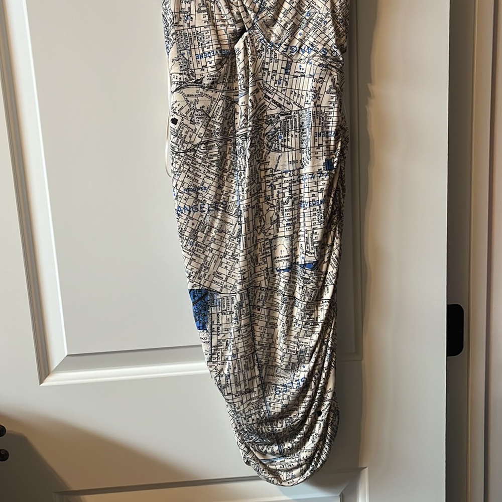 Los Angeles city lines dress! - Picture 2 of 3